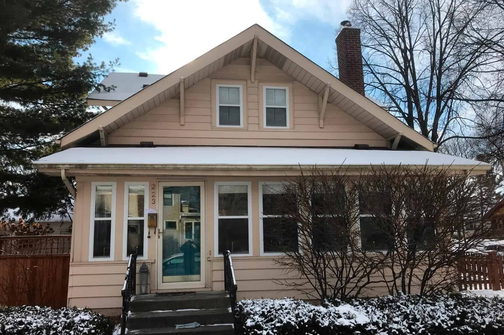 Enhancing Curb Appeal 3 Quartersawn Exterior Design