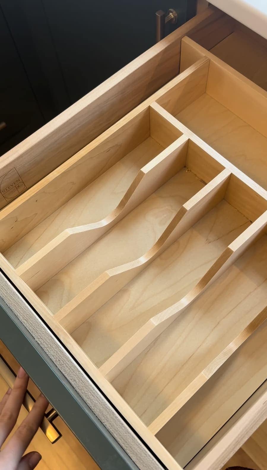 Kitchen Storage Solutions for Older Homes 4 Kitchen Storage Solutions_Cabinet Inserts