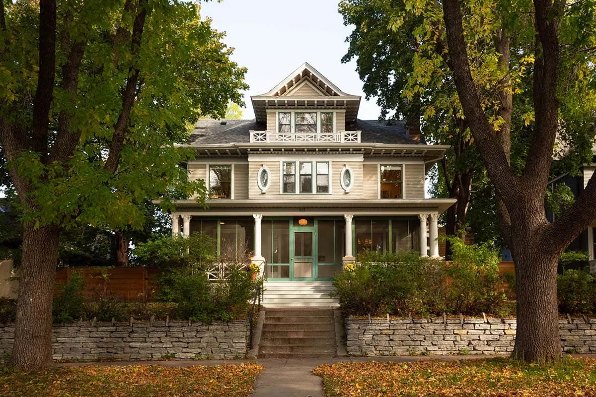 Summit Hill House Tour
